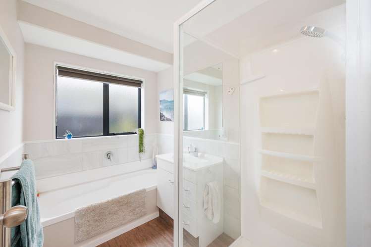 49 Peter Hall Drive Kelvin Grove_2