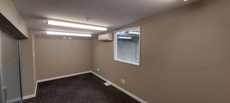 2/15 Anchorage Road Hornby_5