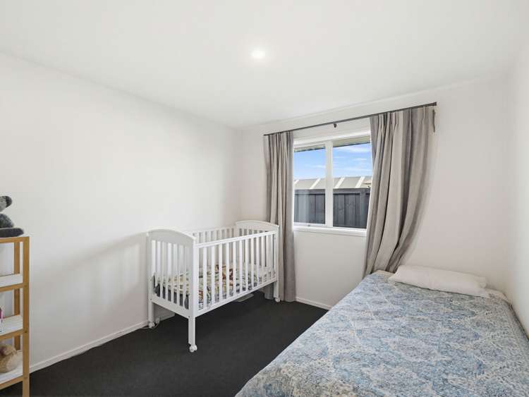 16 Bonecrusher Street Lincoln_17