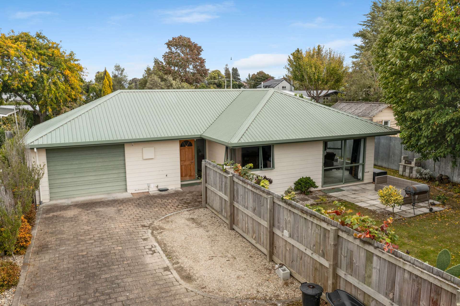 2/75 Mclauchlan Street Springlands_0