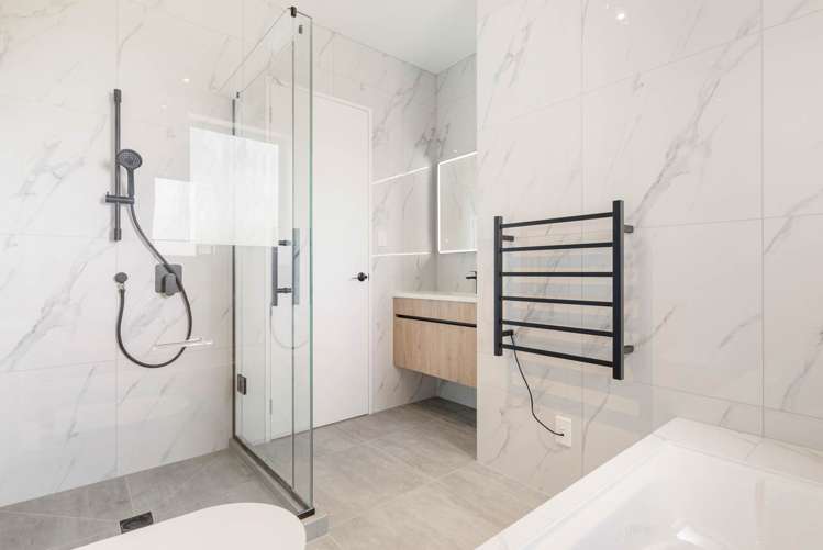 6 Paapaka Way Waiuku_9