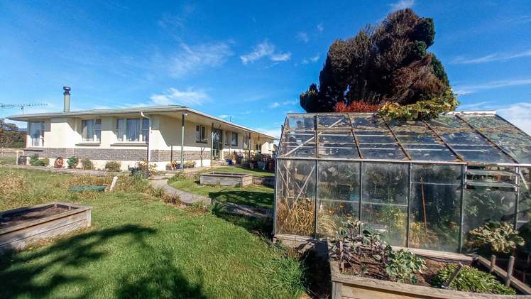 111 Clifden Highway Tuatapere_10