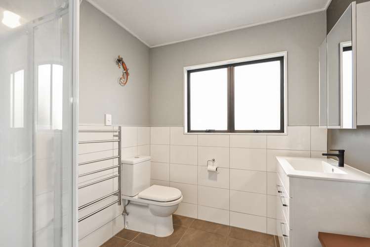 2/610 Queen Street West Saint Leonards_9