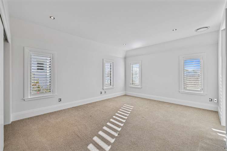 5 Merivale Lane Merivale_9