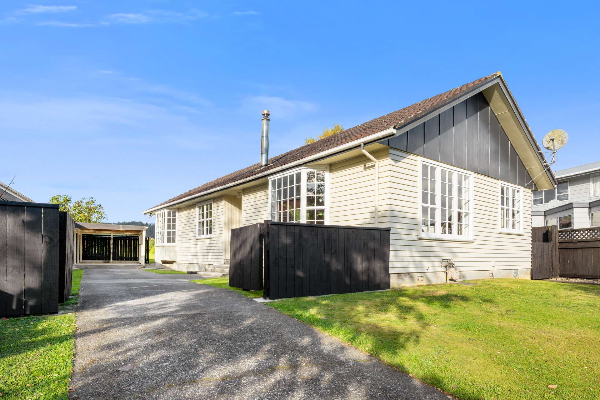 54 Brightwater Crescent Totara Park_0