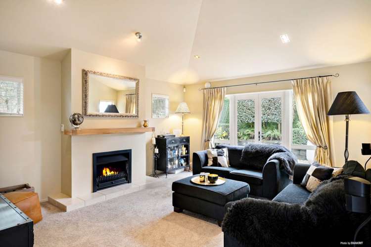 6 Chardonnay Rise Henderson_12