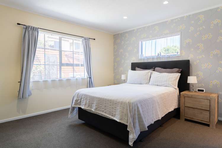 15 Kentwood Drive Woodridge_8