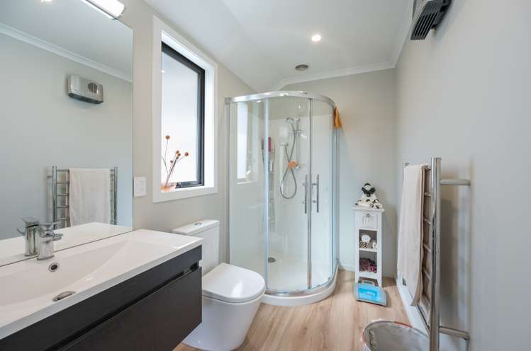 18 Waterson Lane Stoke_18