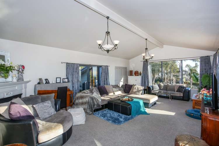 2 Cranleigh Way Bombay_6