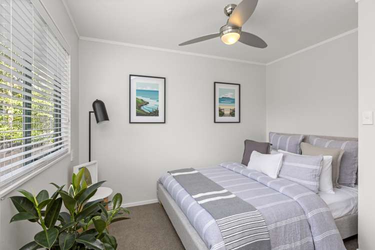 1 Lily Street Raglan_27