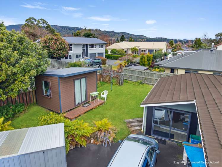 17 Burton Place Owhata_13