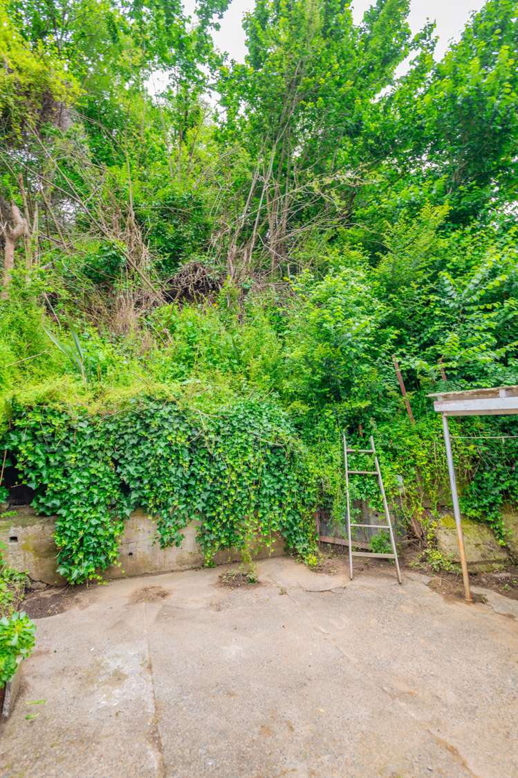 34 Hawkhurst Road Lyttelton_12