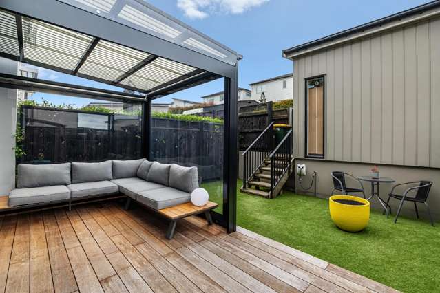 145 Bonair Crescent Silverdale_1