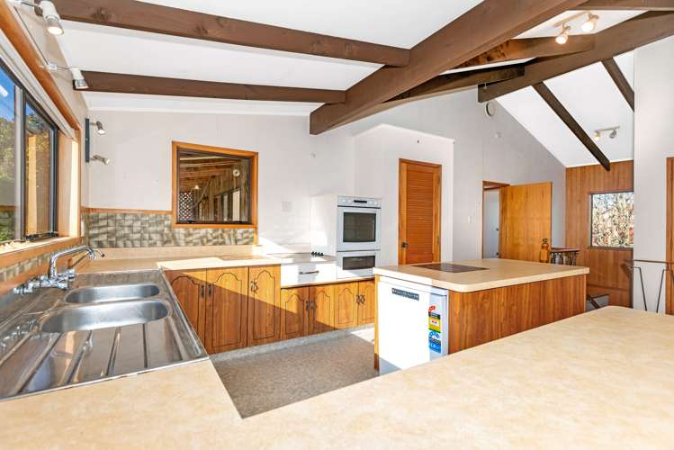 9 Heatherlea Street Outer Kaiti_3