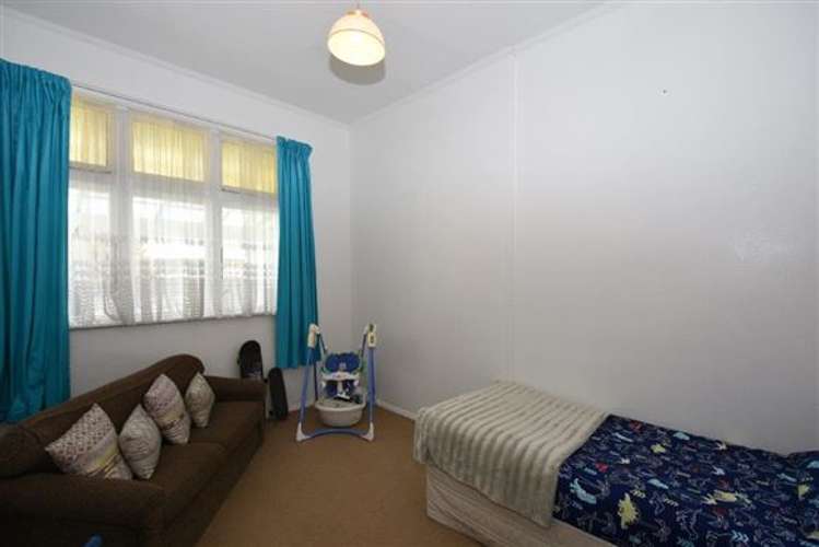 15a Intermediate Street Solway_12