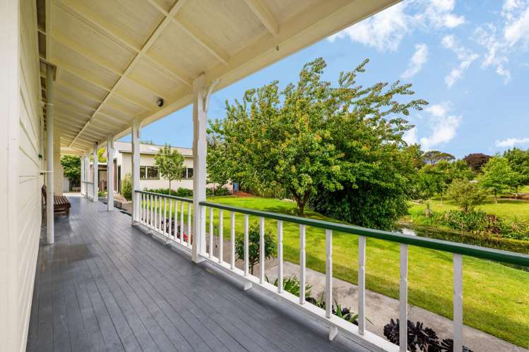 13 Dillons Point Road Islington_21