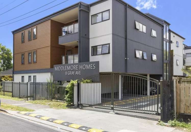 113/8 Gray Avenue Mangere East_11