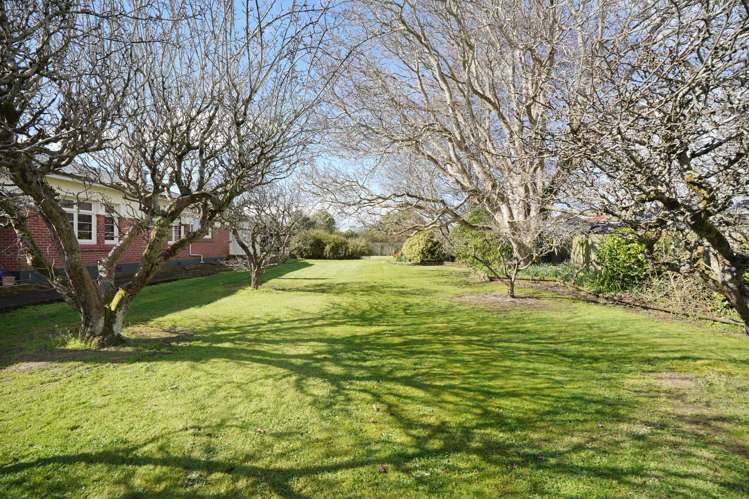 76 King Street & 143 Main Street Otautau_20