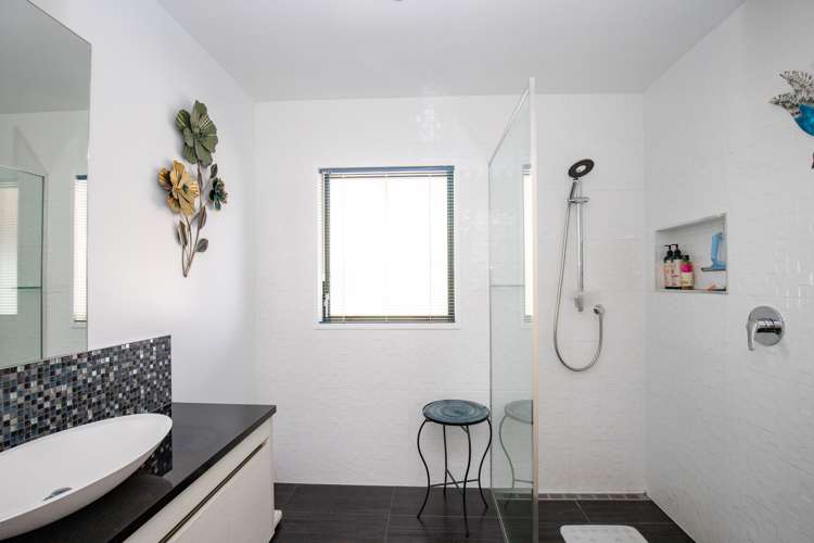 7 Madgwick Place Ngatea_7