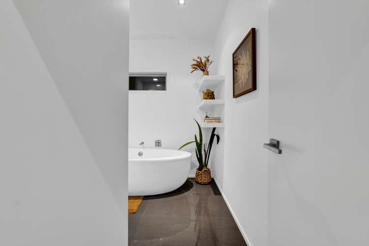 5c Beach Street Fitzroy_13