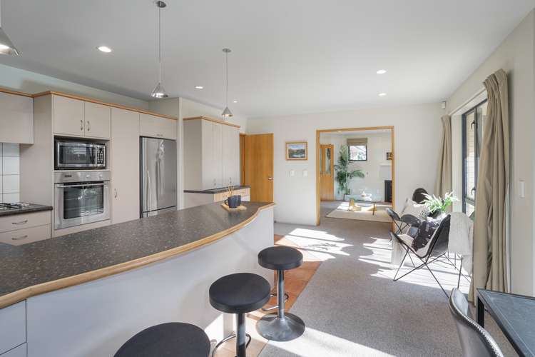 69 Nayland Street Sumner_5