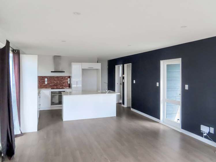 42 Outram Grove Kelson_4