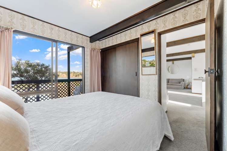 32 Zita Avenue Matakatia_16