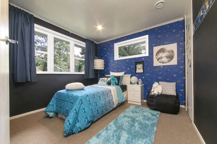 1 Sylvan Valley Avenue Titirangi_9