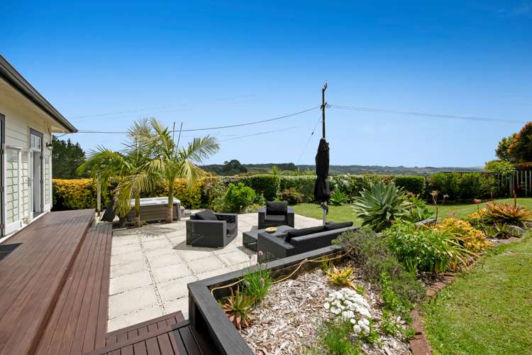 11 Burne Road Waitoki_32