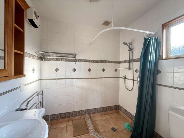 279 Wooldridge Rd Harewood_27