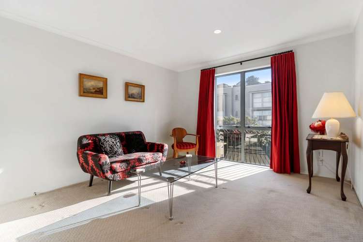 64 Barbarich Drive Stonefields_14