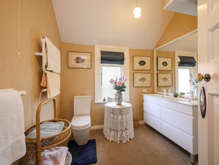 22 Valpy Street Saint Clair_15