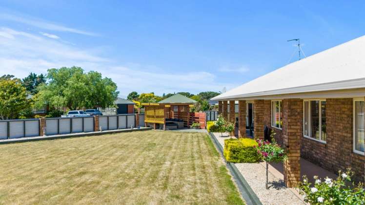 10 Temple Mews Renwick_1