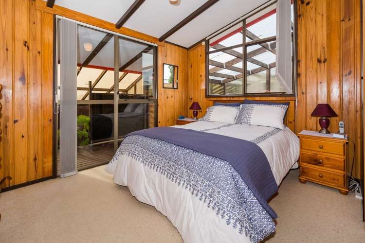 23 Rambler Crescent Beach Haven_10