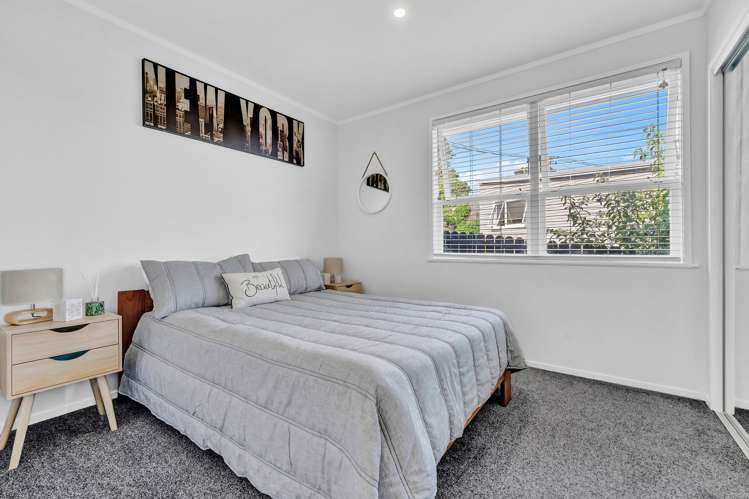 7 Penton Road Stanmore Bay_12