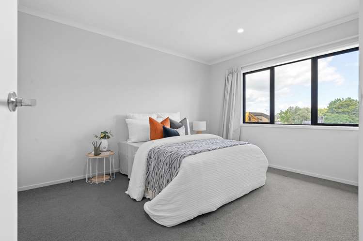 12/10 Charlemont Street Whitiora_10