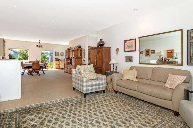 20/100 Customhouse Street Gisborne_11