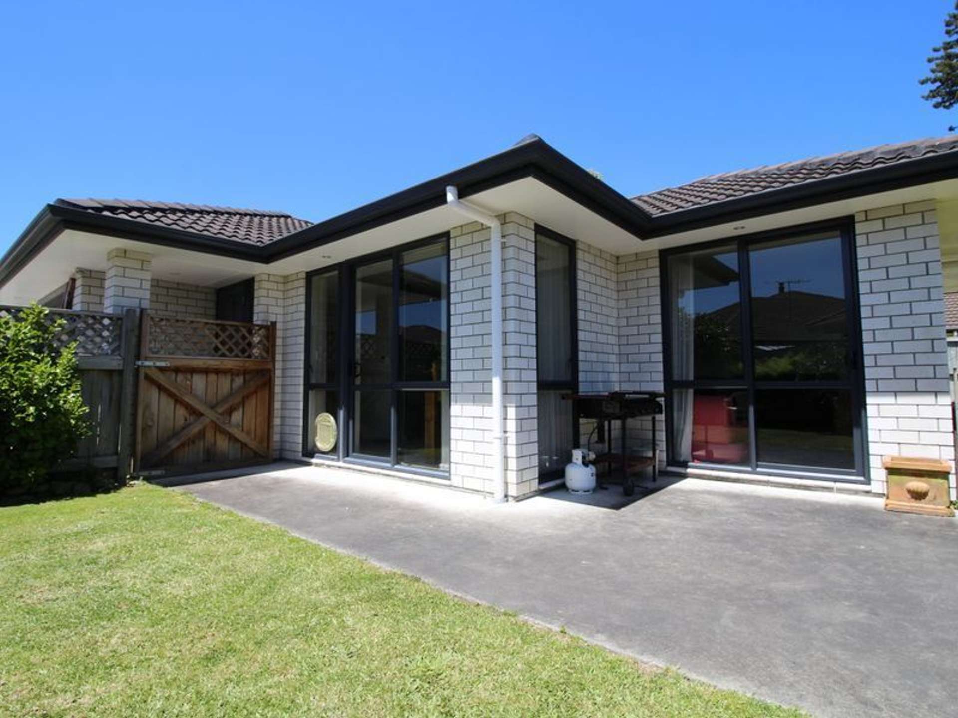 15 Riverholm Drive Mangakakahi_0