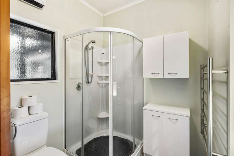 23 Tennis Court Road Raumati South_11