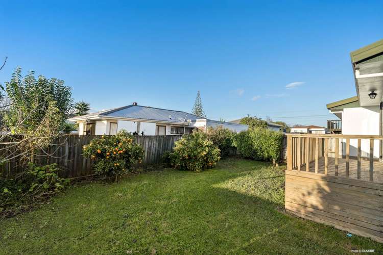 2/84 Lynwood Road New Lynn_12
