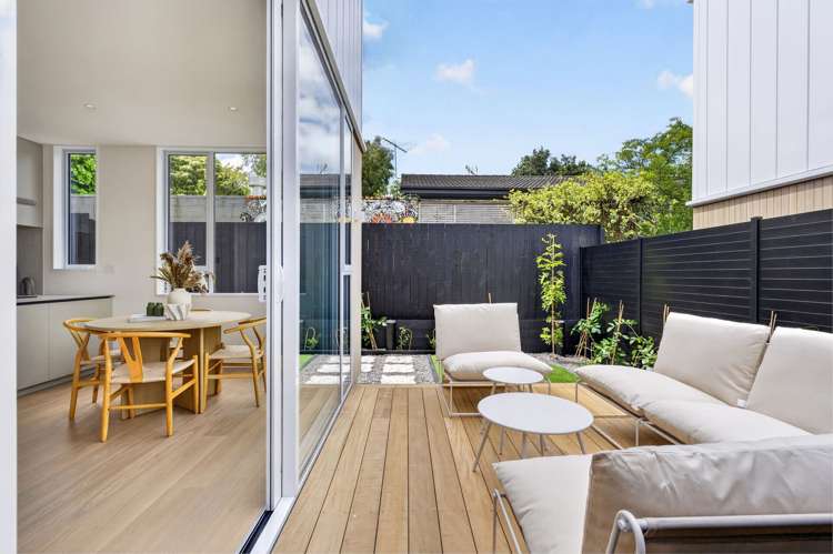76A-D Grand Drive Remuera_24