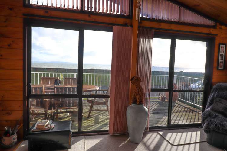 417 Fergusson Drive Thames_22