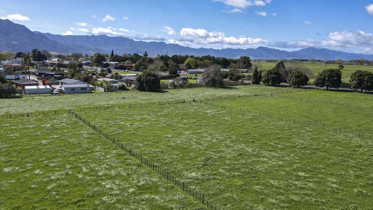 3 and 5 Barker Street Waihou_5