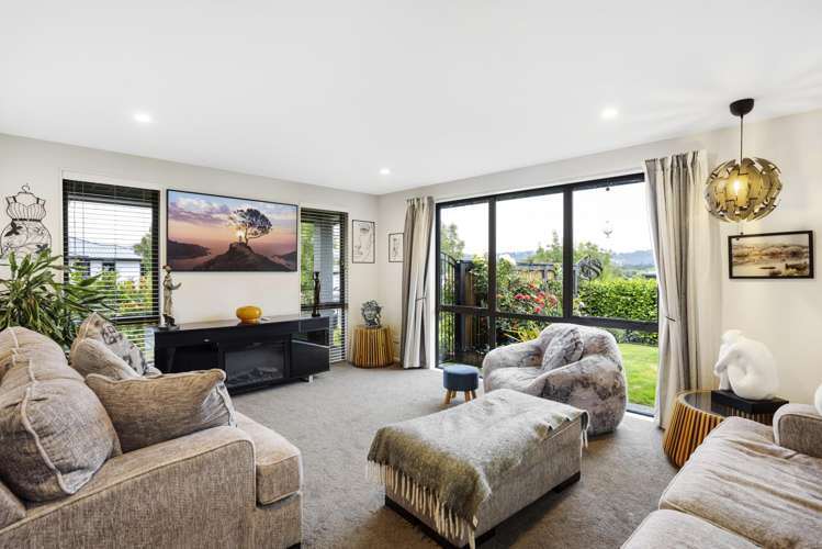 3 Trudi Place Green Island_4