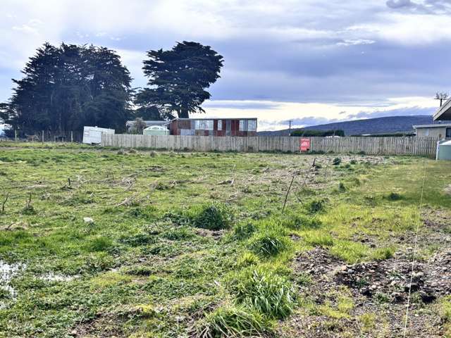 8 Manuka Street Colac Bay_3