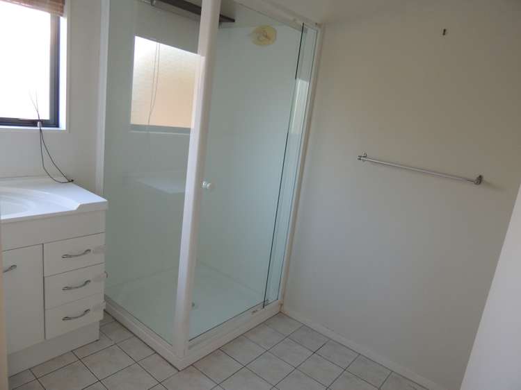 8B Glenside Ave Pakuranga_4