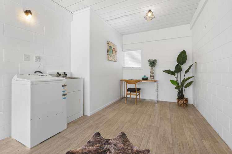 1/83 Centreway Road Orewa_22