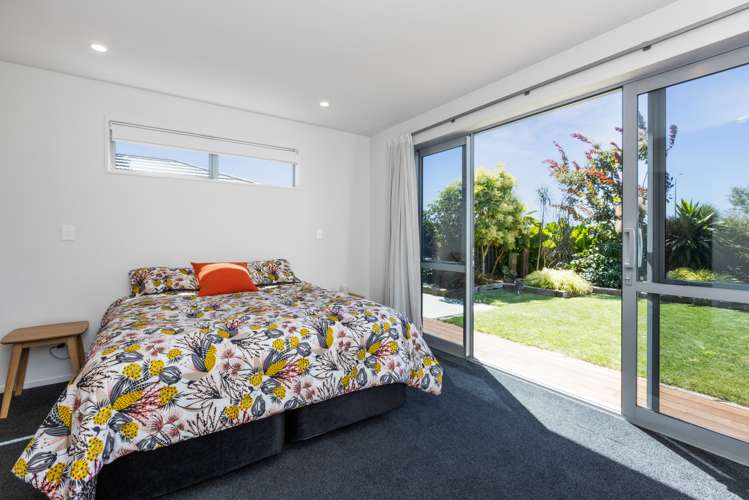 16 Pelorus Avenue Poraiti_9