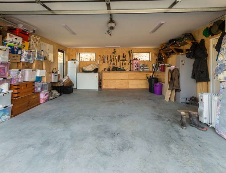 21 Mallard Street Albert Town_18