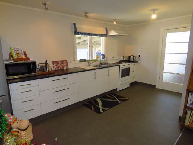 128 Brougham Street Westport_3